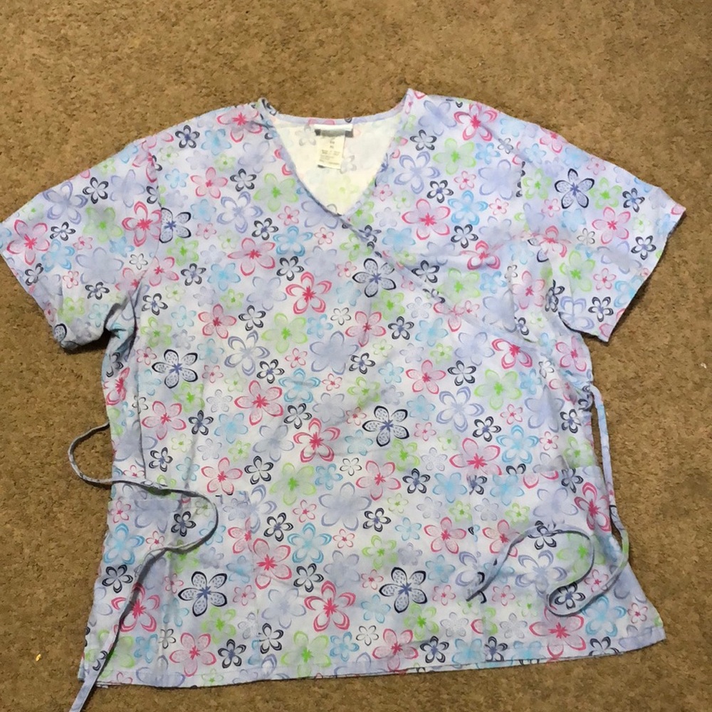 SB Scrubs Scrub Top